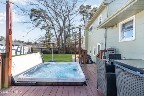 73 Dahlia Lane Toms River NJ 08753
