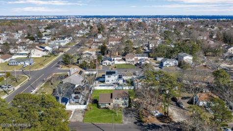 73 Dahlia Lane Toms River NJ 08753