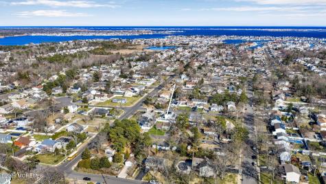 73 Dahlia Lane Toms River NJ 08753