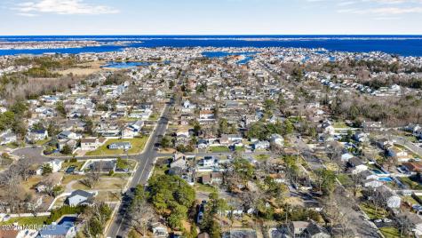 73 Dahlia Lane Toms River NJ 08753