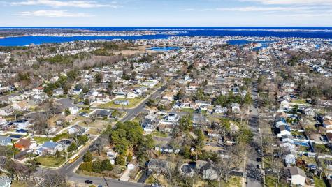 73 Dahlia Lane Toms River NJ 08753
