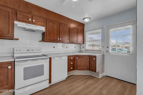 329A Dorchester Drive Lakewood NJ 08701
