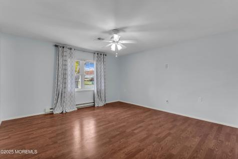 329A Dorchester Drive Lakewood NJ 08701
