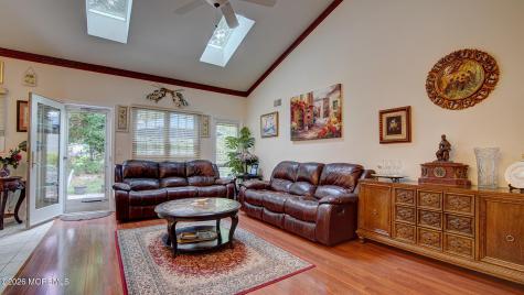 1 Kingston Court Monroe NJ 08831