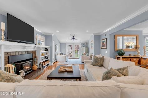 54 Curtis Avenue Manasquan NJ 08736