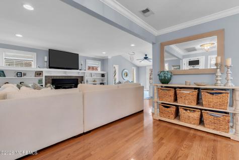 54 Curtis Avenue Manasquan NJ 08736