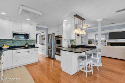 54 Curtis Avenue Manasquan NJ 08736