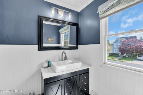 54 Curtis Avenue Manasquan NJ 08736