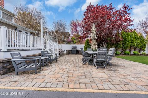54 Curtis Avenue Manasquan NJ 08736