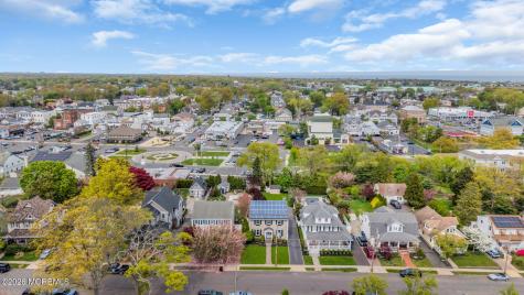 54 Curtis Avenue Manasquan NJ 08736