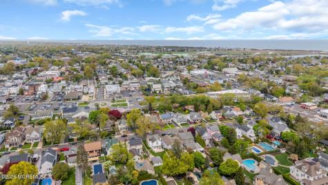 54 Curtis Avenue Manasquan NJ 08736