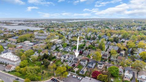 54 Curtis Avenue Manasquan NJ 08736