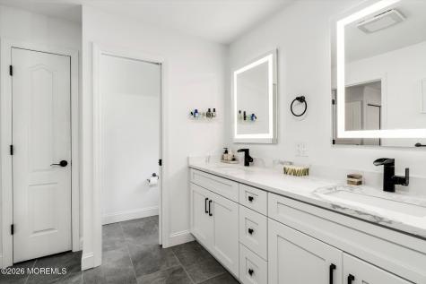 5 Skyfield Drive Princeton Twp NJ 08540