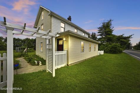 884 Monmouth Road Cream Ridge NJ 08514