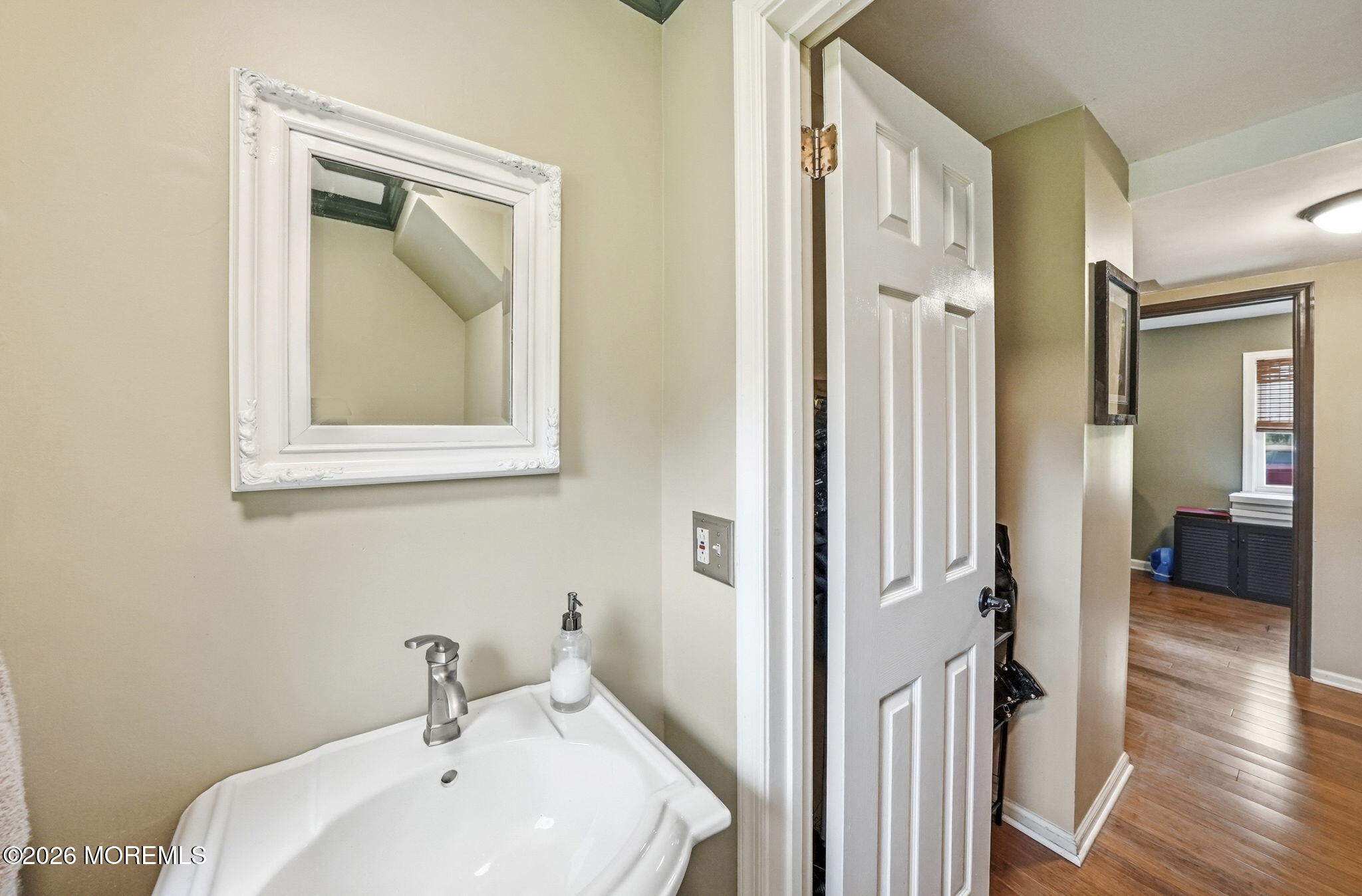 884 Monmouth Road Cream Ridge NJ 08514