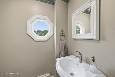 884 Monmouth Road Cream Ridge NJ 08514