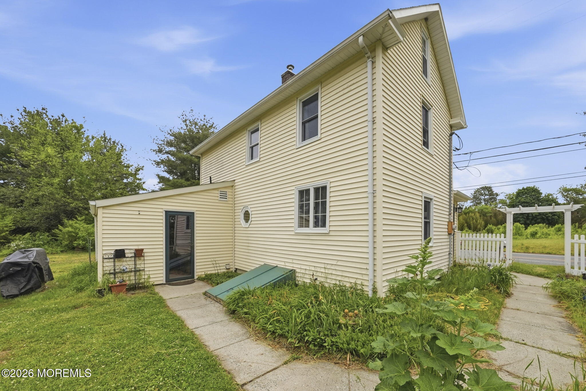 884 Monmouth Road Cream Ridge NJ 08514