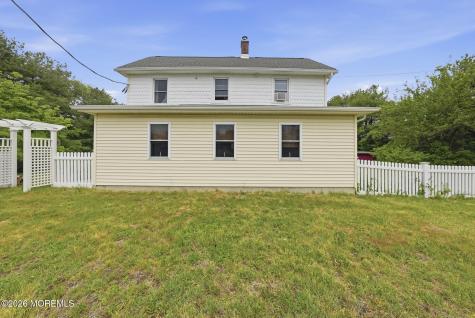884 Monmouth Road Cream Ridge NJ 08514