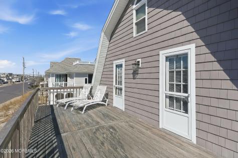 23 5th Street Beach Haven NJ 08008