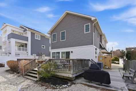 23 5th Street Beach Haven NJ 08008
