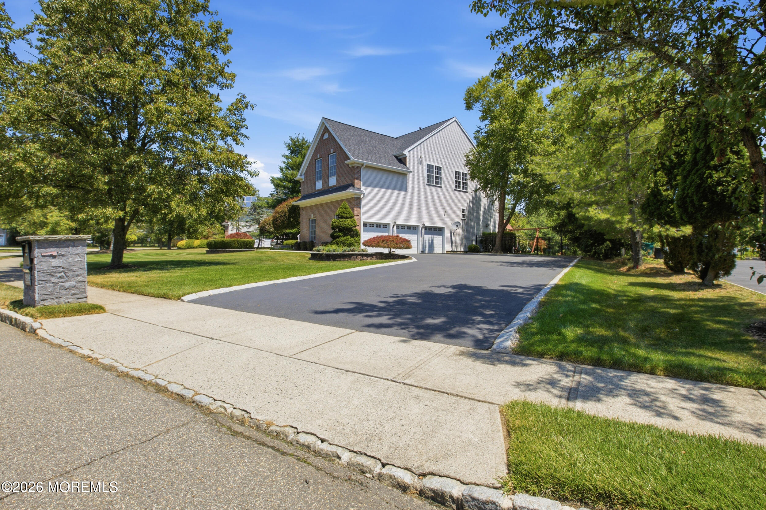 204 Independence Way Morganville NJ 07751
