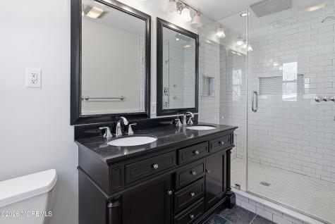 90 Birch Drive Shrewsbury Boro NJ 07702