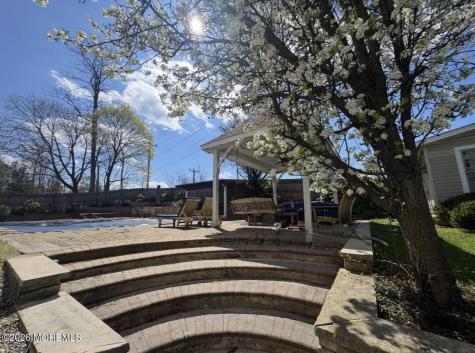 90 Birch Drive Shrewsbury Boro NJ 07702