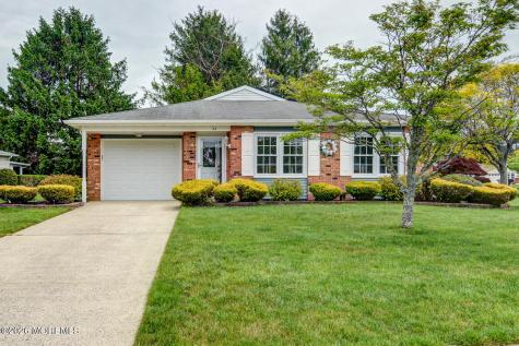 24 Carter Way Brick NJ 08723