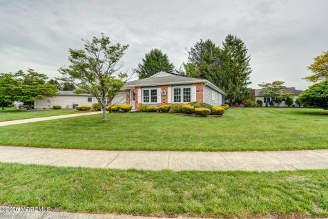 24 Carter Way Brick NJ 08723