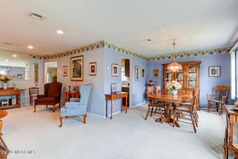 24 Carter Way Brick NJ 08723