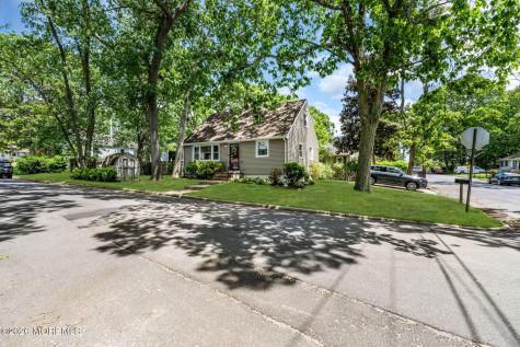 447 Woodmere Avenue Neptune Township NJ 07753