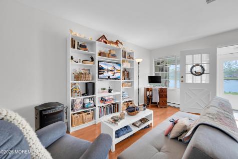 651B Plymouth Drive Lakewood NJ 08701
