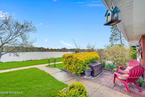 651B Plymouth Drive Lakewood NJ 08701