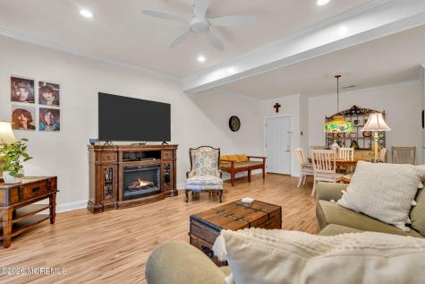 224 Sophee Lane Lakewood NJ 08701