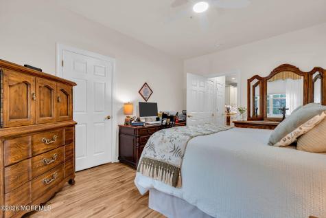 224 Sophee Lane Lakewood NJ 08701
