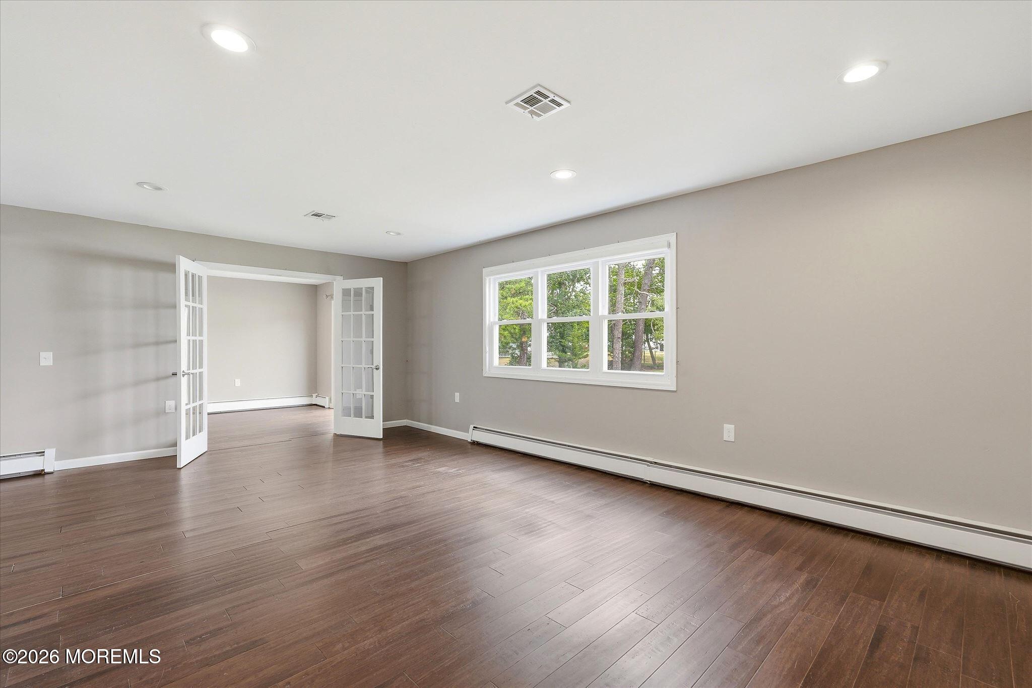 298 Costa Mesa Drive Toms River NJ 08757