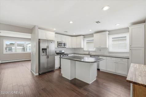 298 Costa Mesa Drive Toms River NJ 08757
