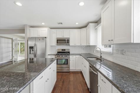 298 Costa Mesa Drive Toms River NJ 08757