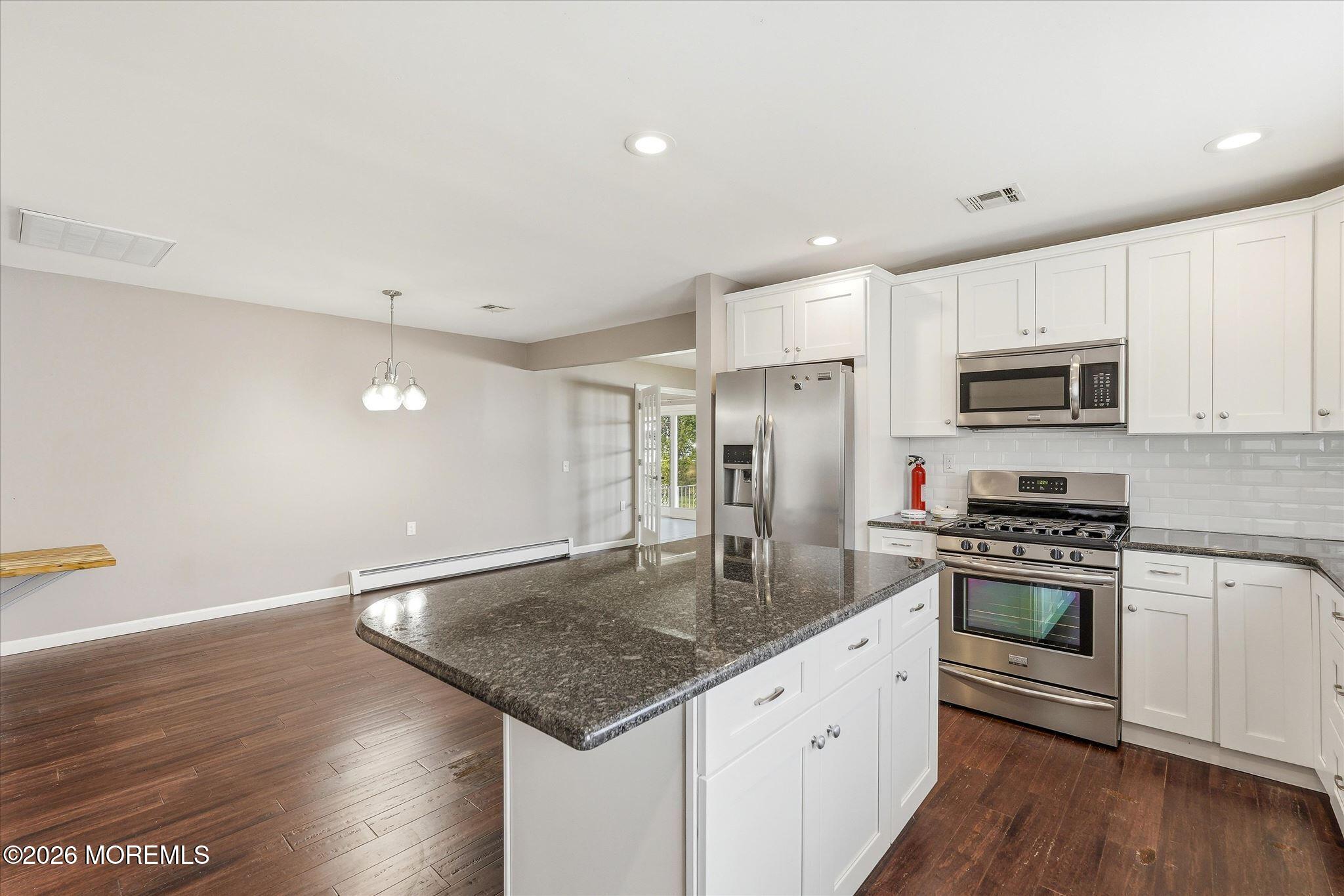 298 Costa Mesa Drive Toms River NJ 08757