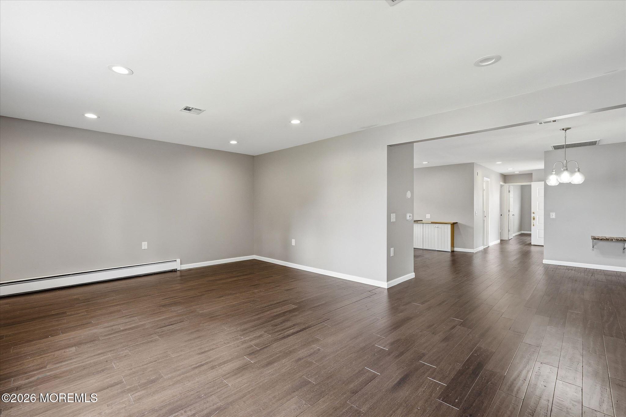 298 Costa Mesa Drive Toms River NJ 08757