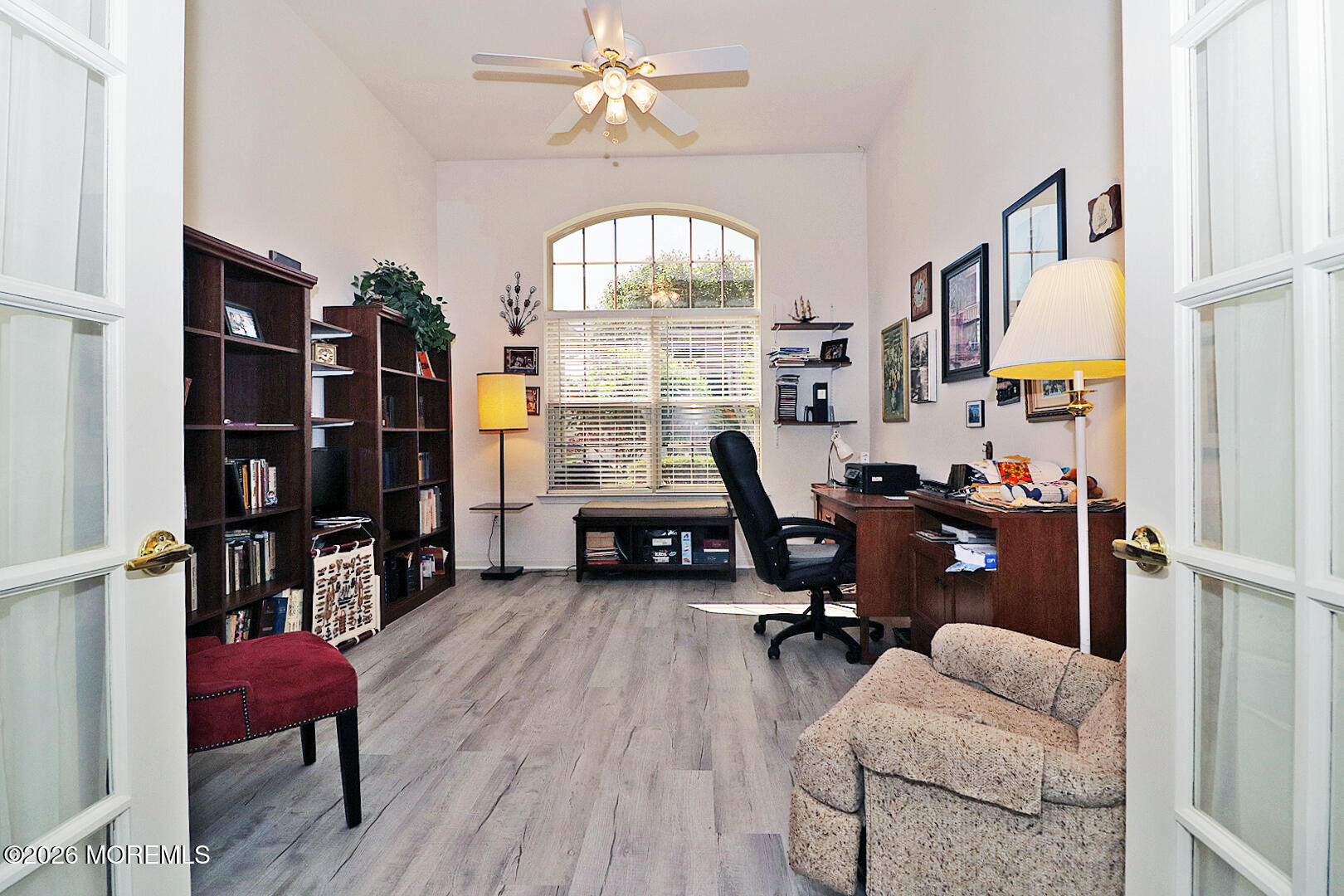 27 Vineyard Way Barnegat NJ 08005