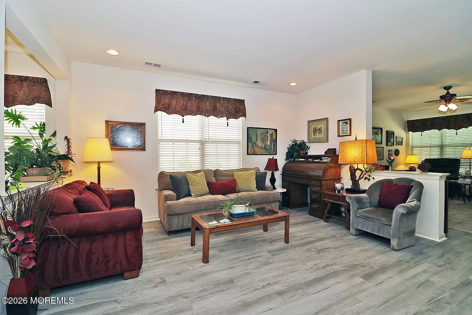 27 Vineyard Way Barnegat NJ 08005