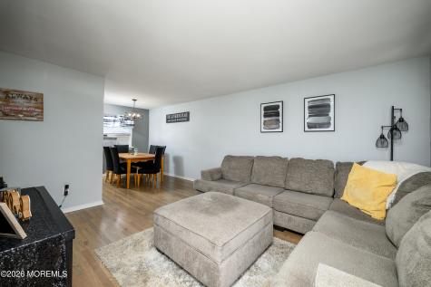 290 Grove Street Woodbridge NJ 07095