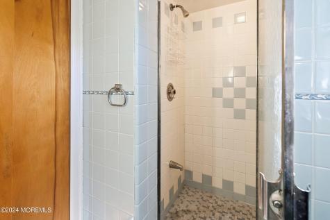 706 Hillside Avenue Pine Beach NJ 08741