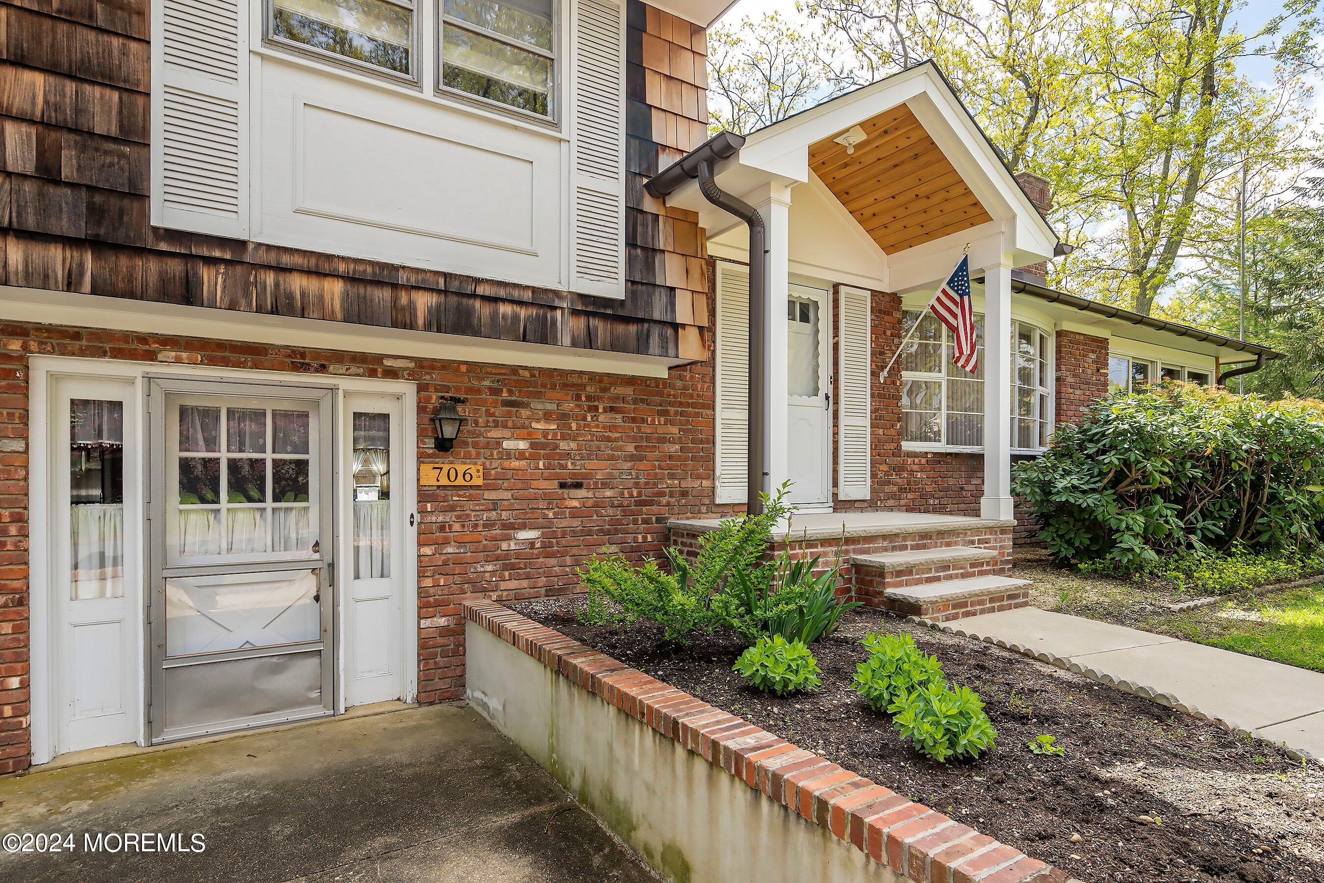 706 Hillside Avenue Pine Beach NJ 08741