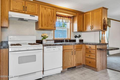 506 Quiet Way Toms River NJ 08755