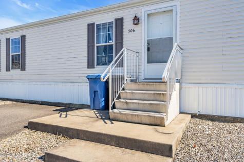 506 Quiet Way Toms River NJ 08755