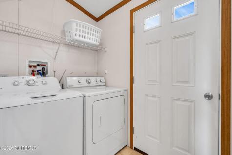 506 Quiet Way Toms River NJ 08755