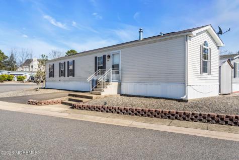 506 Quiet Way Toms River NJ 08755