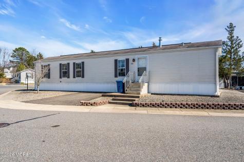 506 Quiet Way Toms River NJ 08755